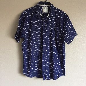 Mens VSTR shirt XL navy/white short sleeve
